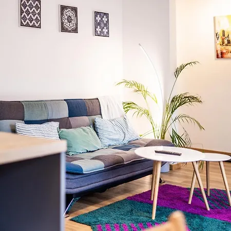 Bright - Perfect For 4 - Kitchen - Parking - Netflix شقة اوغسبورغ